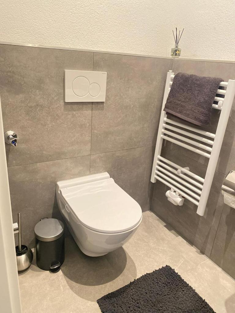 Luxurioese Loft Mit Garten Naehe Duesseldorf Messe Krefeld Bagian luar foto